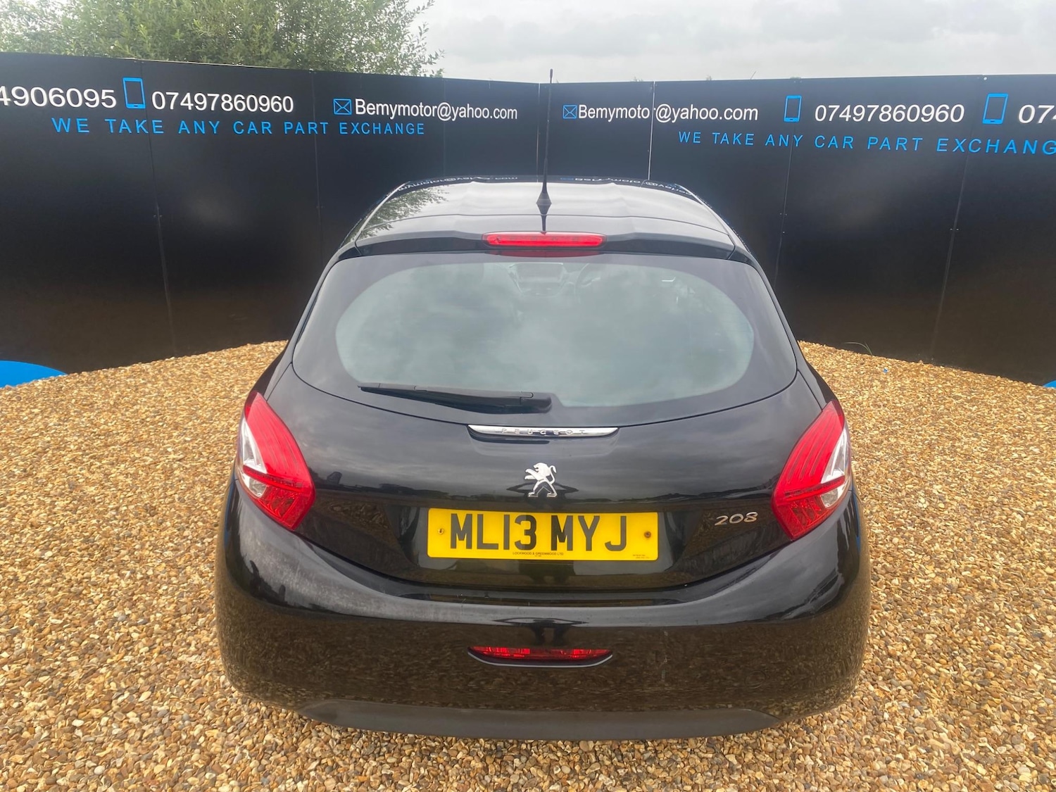 Used Peugeot 208 2013 for sale - 76702393: Photo 12