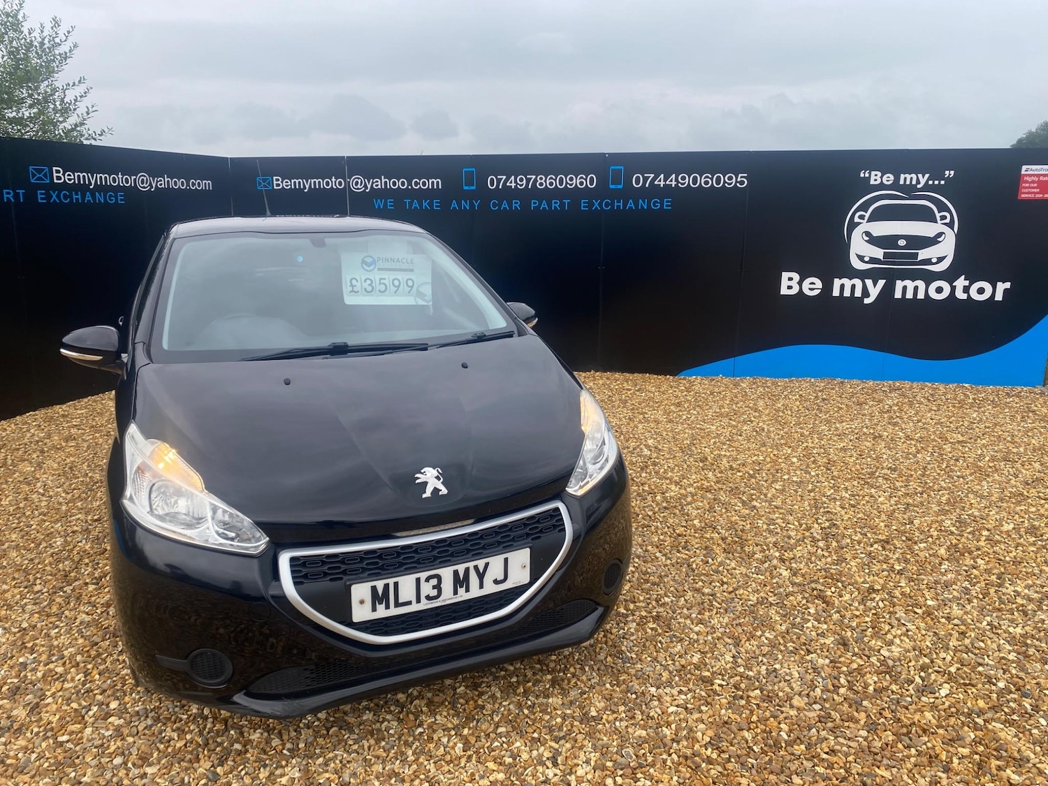 Used Peugeot 208 2013 for sale - 76702393: Photo 2