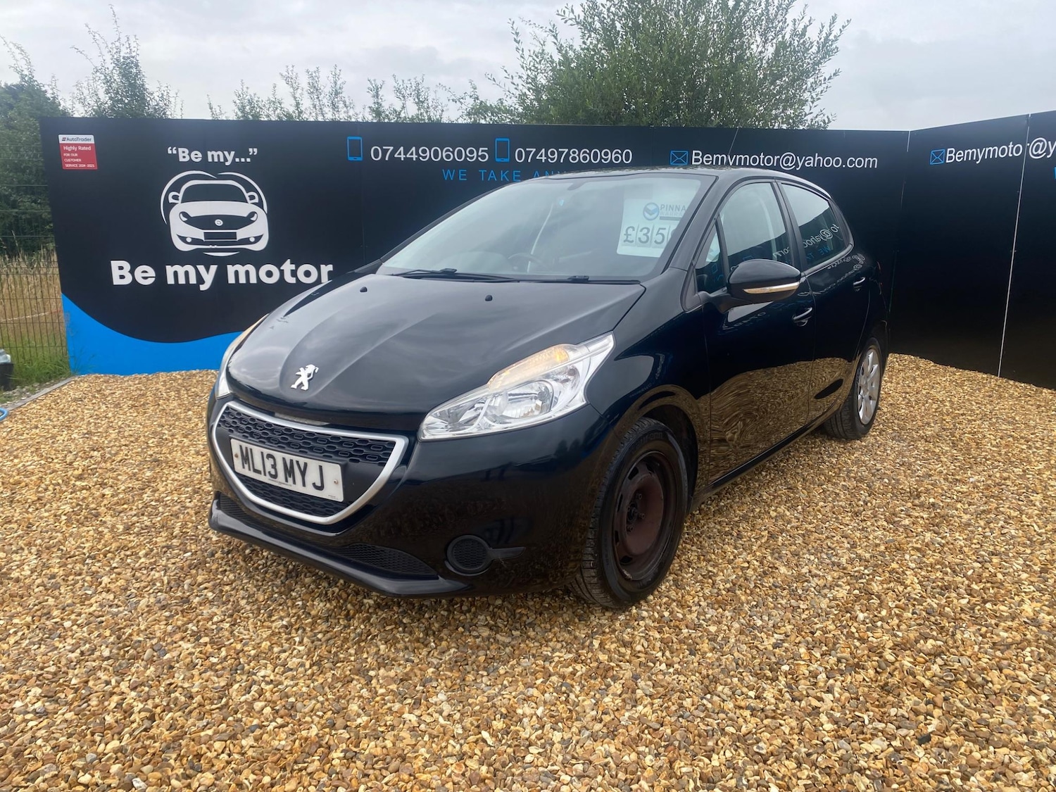 Used Peugeot 208 2013 for sale - 76702393: Photo 3