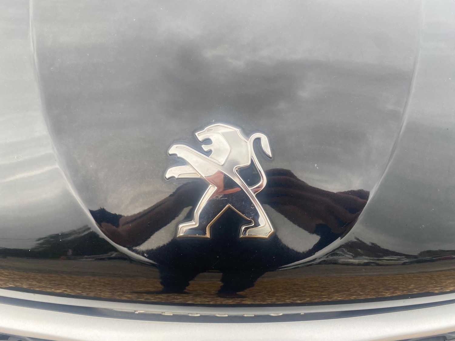 Used Peugeot 208 2013 for sale - 76702393: Photo 33