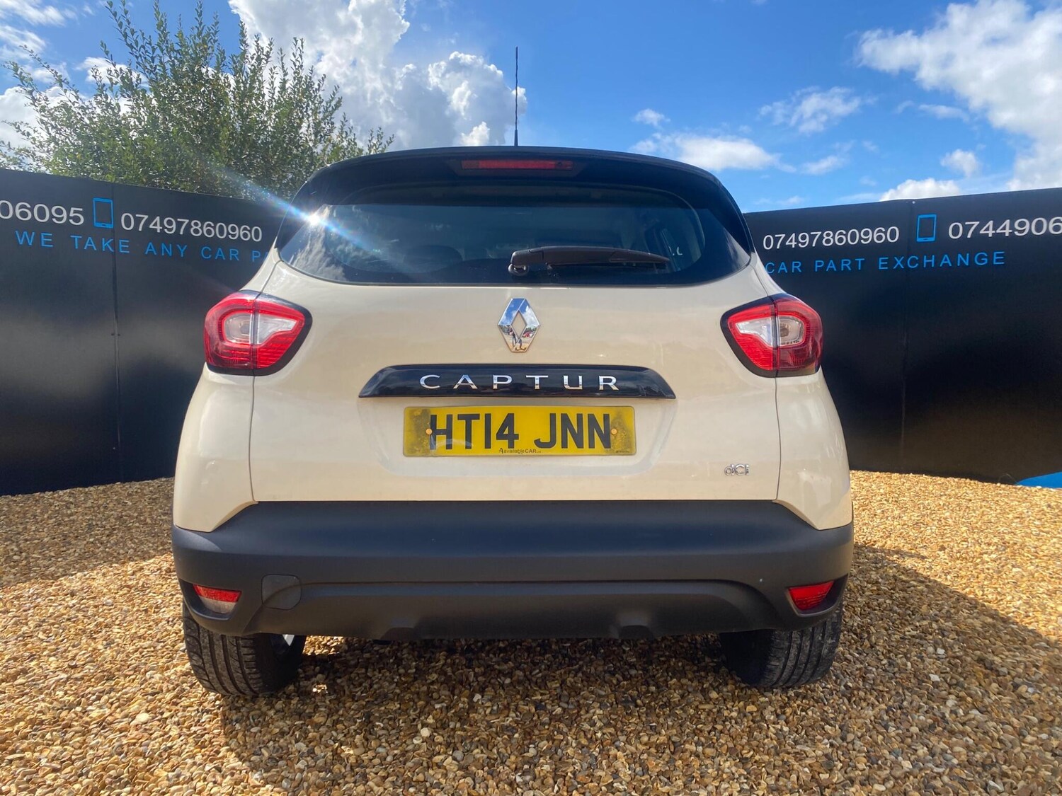 Used Renault Captur 2014 for sale - 76215426: Photo 12