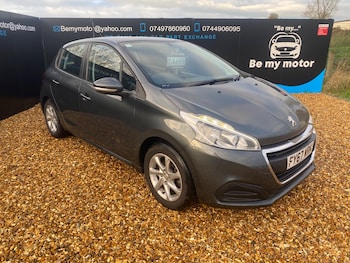 Used Peugeot 208 2017 for sale - 76522366: Photo
