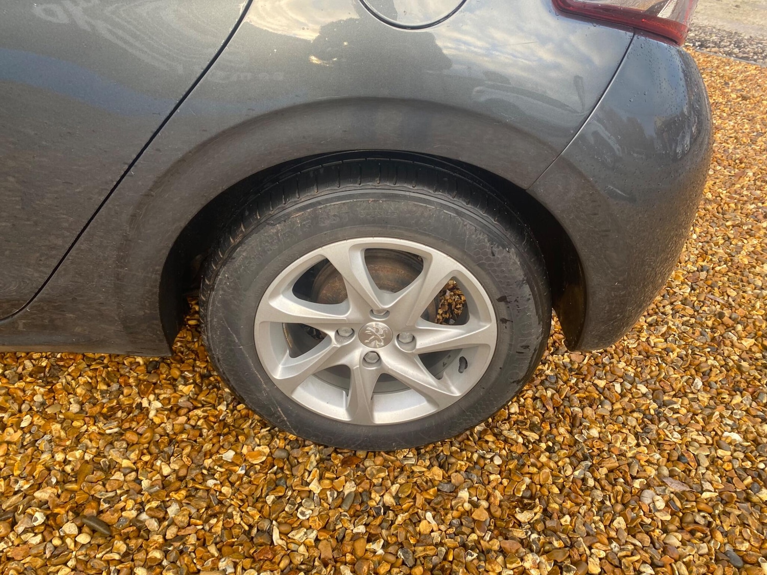 Used Peugeot 208 2017 for sale - 76522366: Photo 23