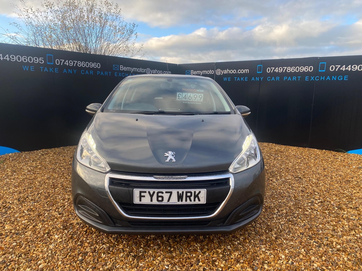 Used Peugeot 208 2017 for sale - 76522366: Photo 8