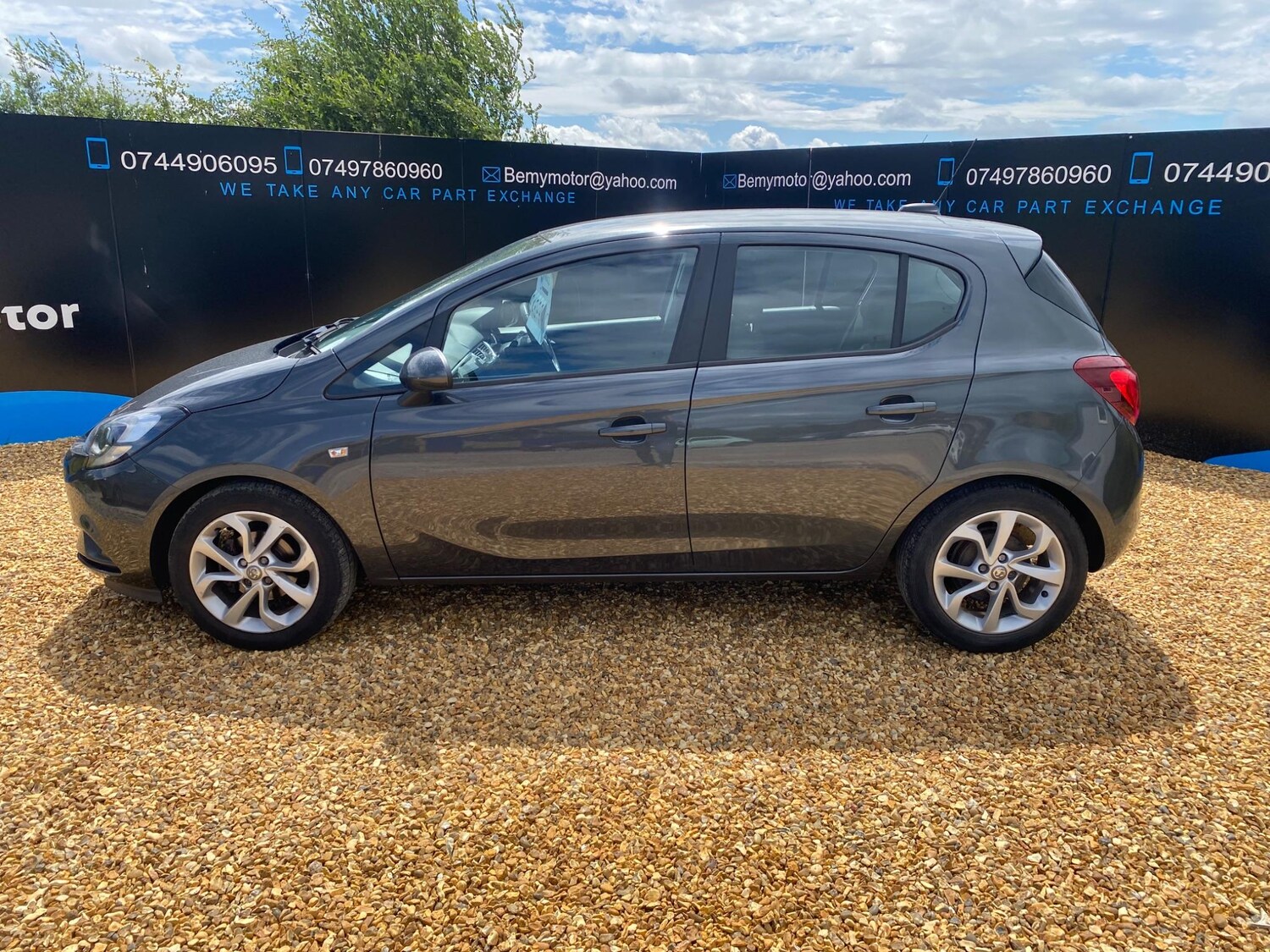 Used Vauxhall Corsa 2017 for sale - 76213965: Photo 8