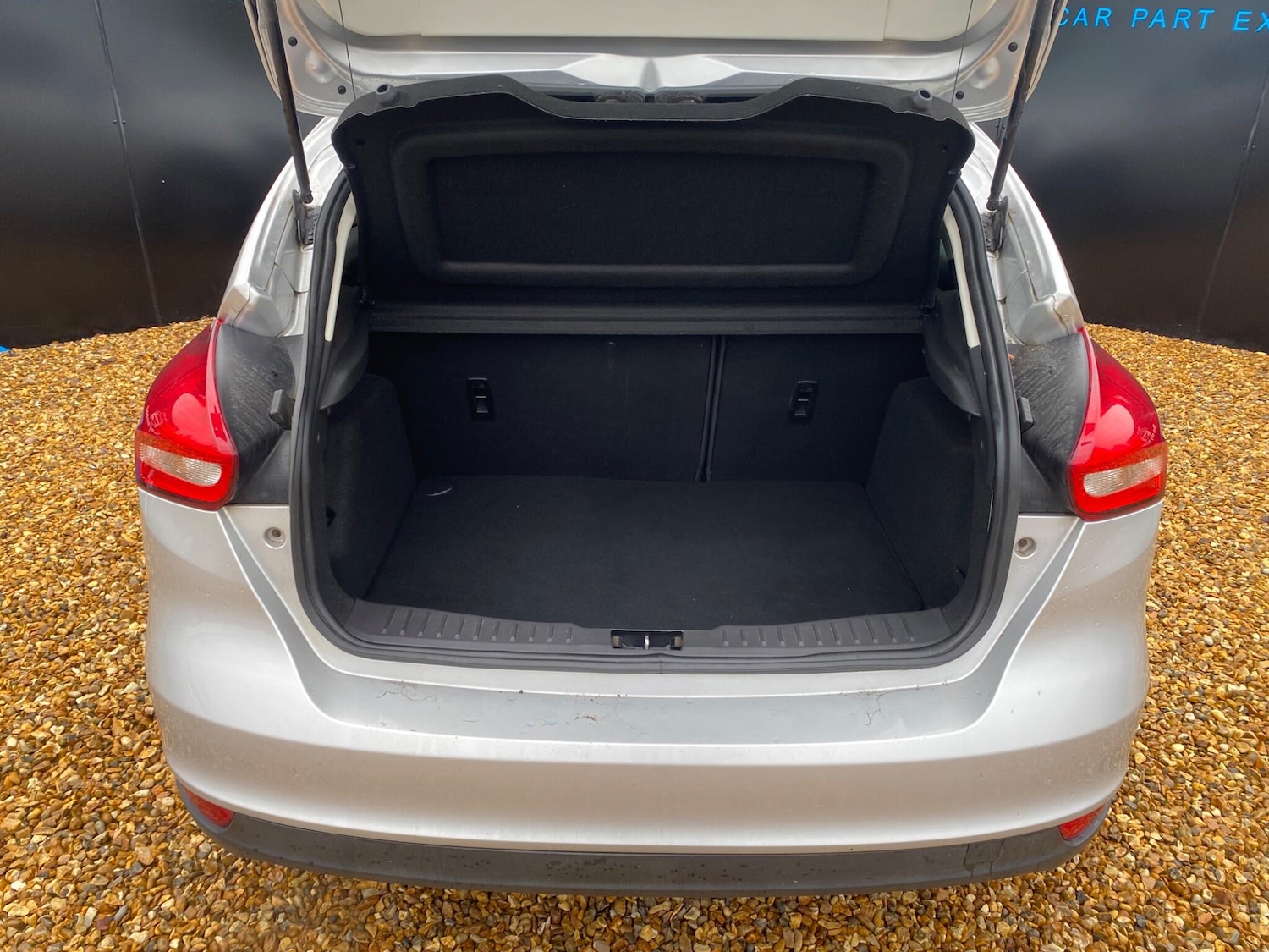 Used Ford Focus for sale - 76550940: Photo 30