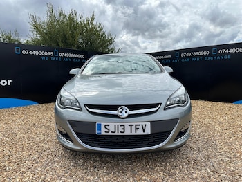 Used Vauxhall Astra 2013 for sale - 79425427: Photo