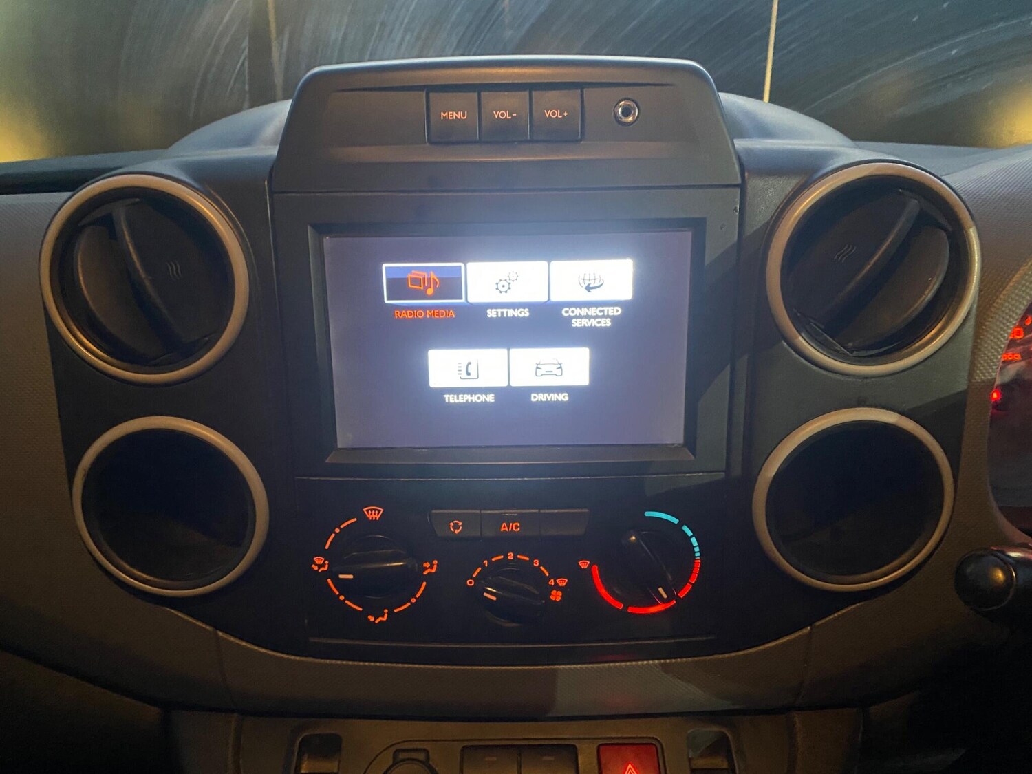 Used Citroen Berlingo 2018 for sale - 77040126: Photo 35