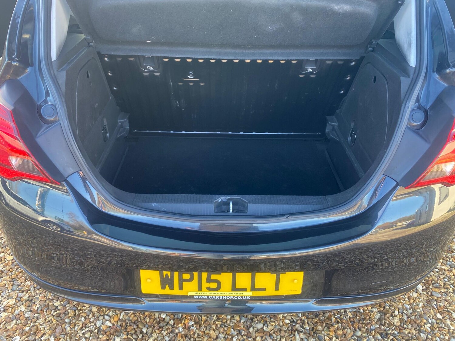 Used Vauxhall Corsa 2015 for sale - 76538684: Photo 26