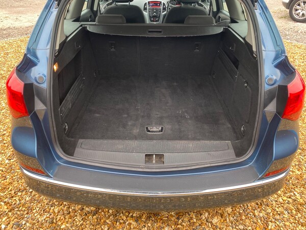 Used Vauxhall Astra 2014 for sale - 76314656: Photo 32