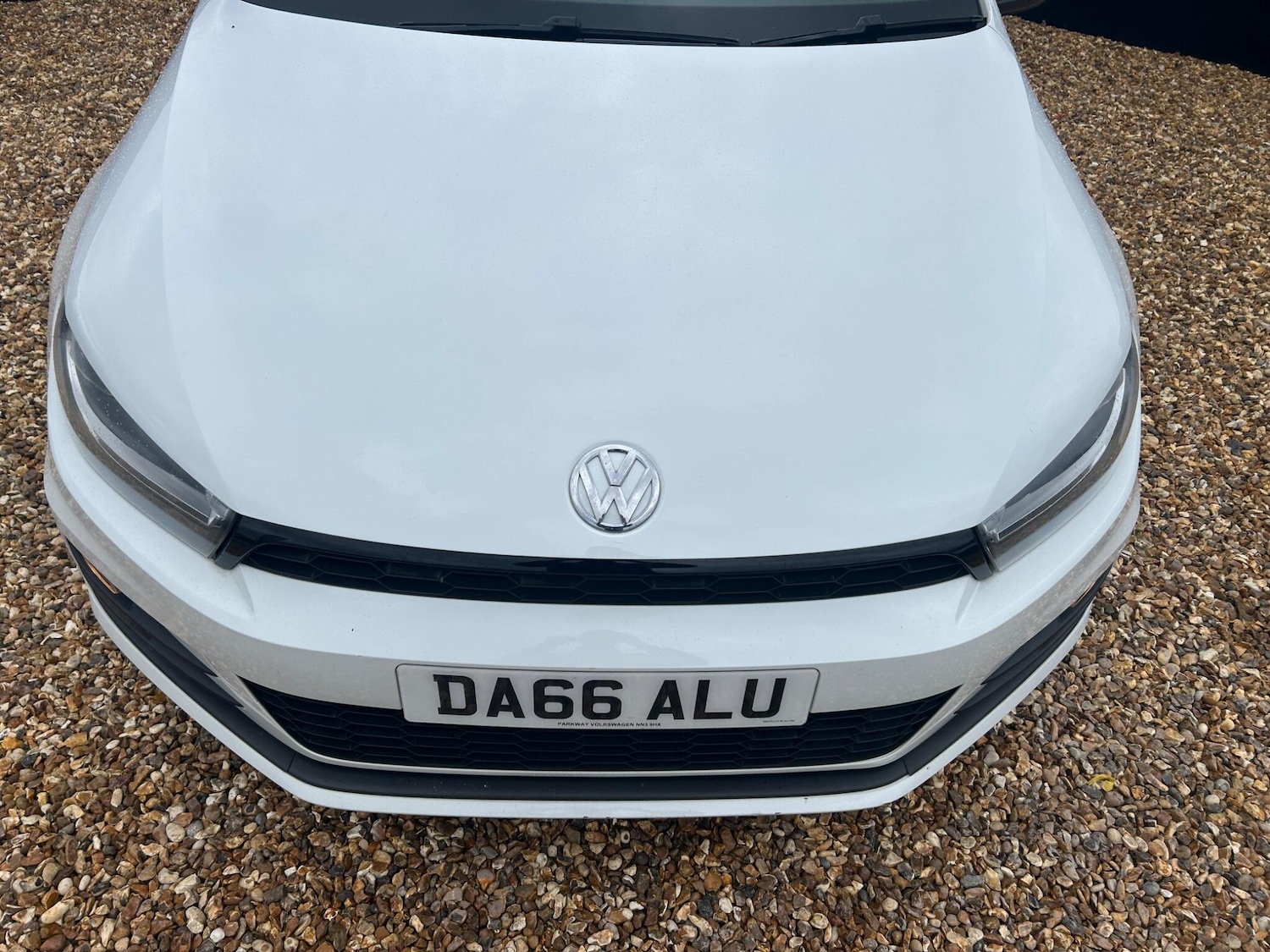 Used Volkswagen Scirocco 2016 for sale - 77705363: Photo 2