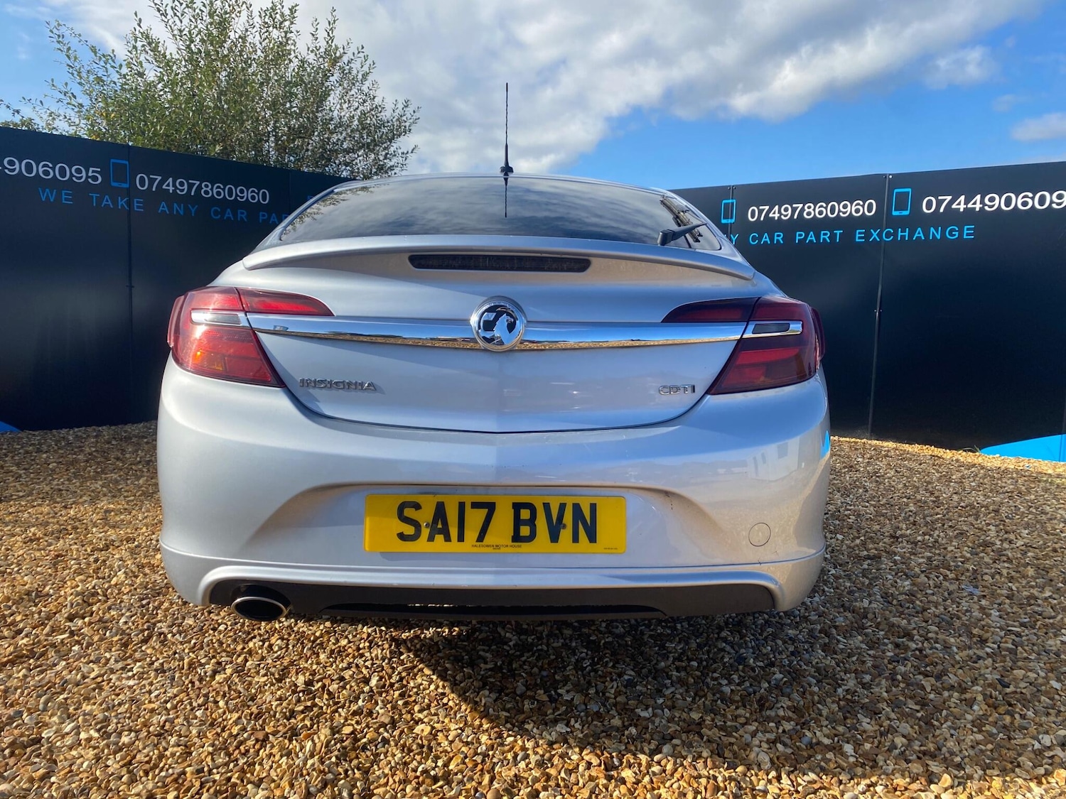 Used Vauxhall Insignia 2017 for sale - 76585471: Photo 14