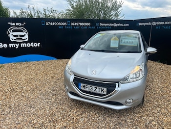 Used Peugeot 208 2013 for sale - 78783716: Photo
