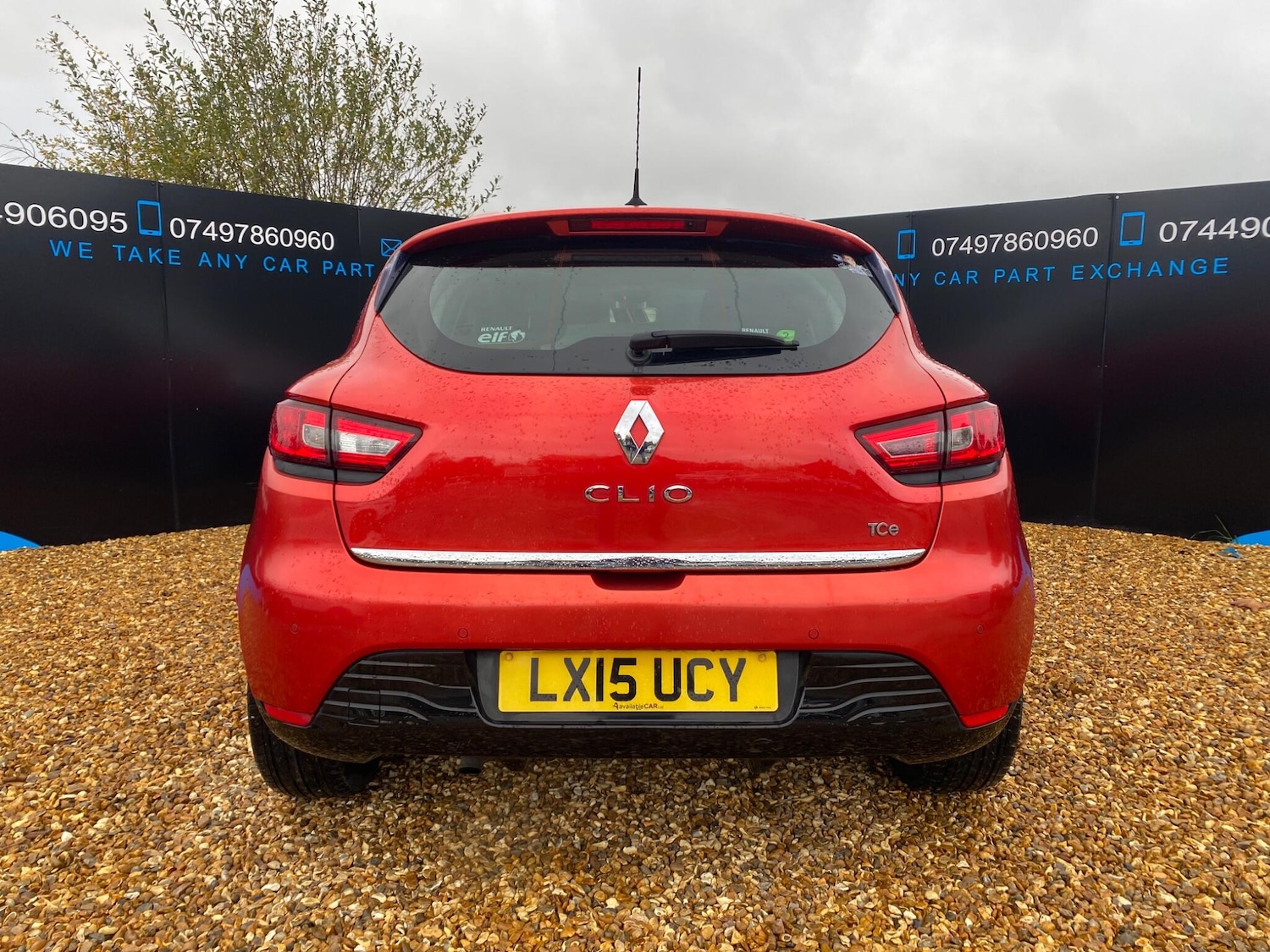 Used Renault Clio 2015 for sale - 76398518: Photo 14