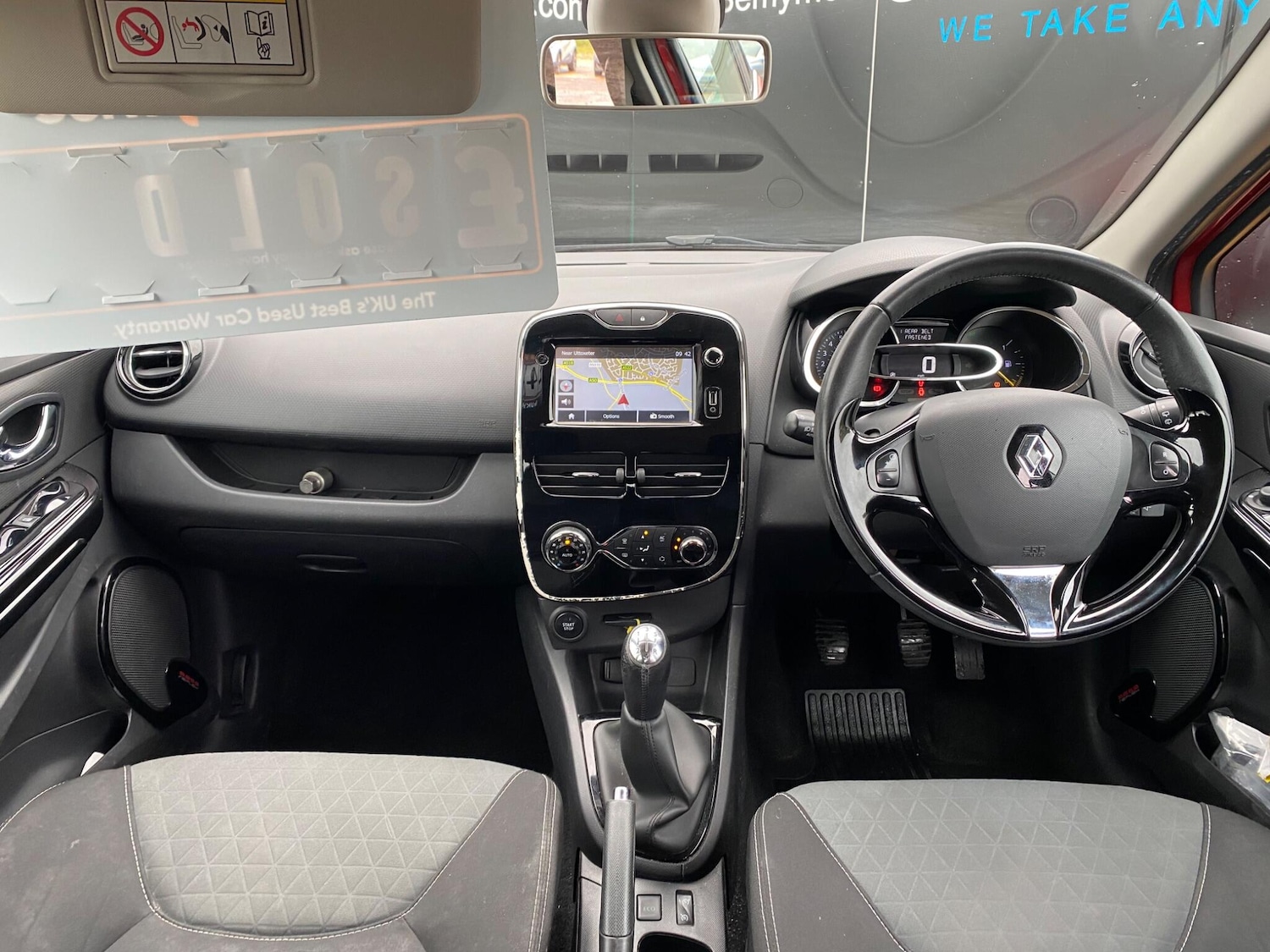 Used Renault Clio 2015 for sale - 76398518: Photo 16