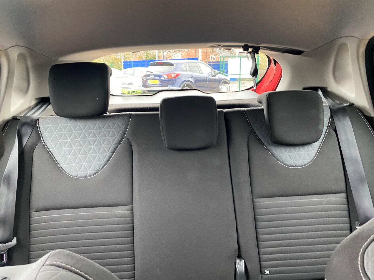 Used Renault Clio 2015 for sale - 76398518: Photo 18