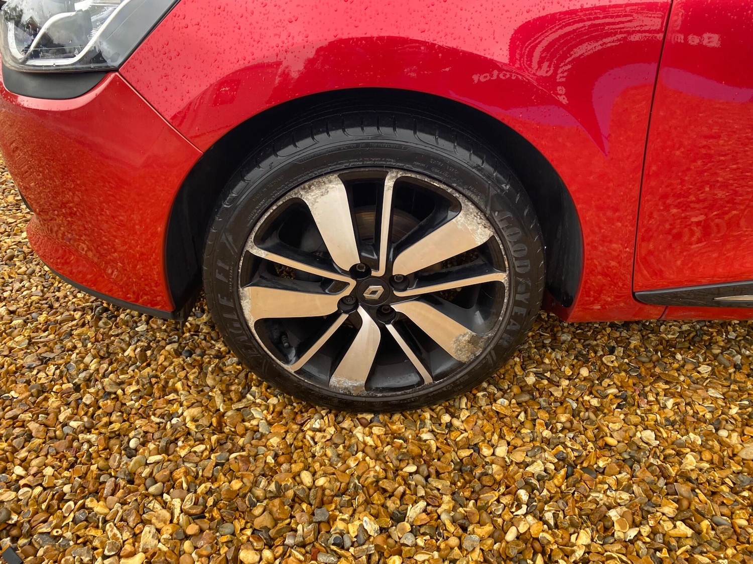 Used Renault Clio 2015 for sale - 76398518: Photo 24