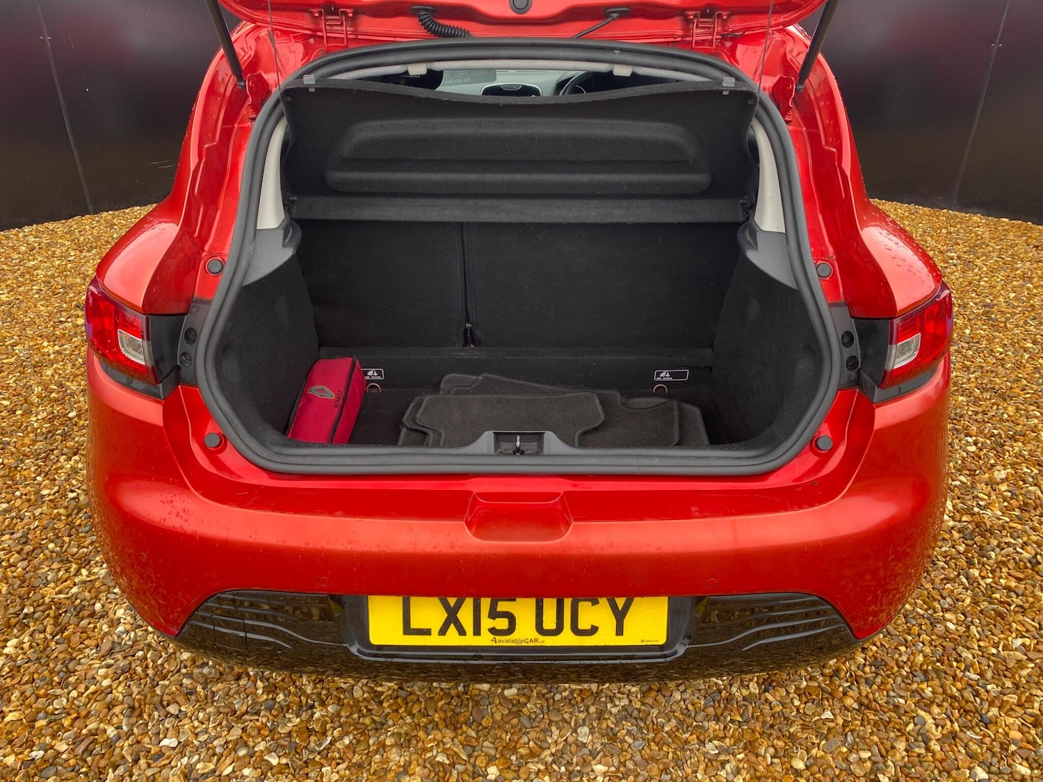 Used Renault Clio 2015 for sale - 76398518: Photo 30