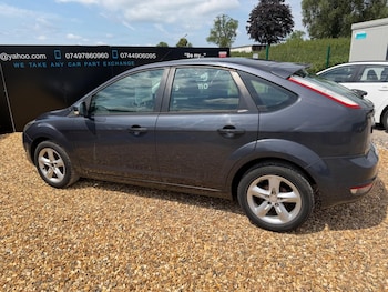 Used Ford Focus 2010 for sale - 79145912: Photo