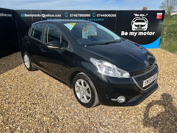 Used Peugeot 208 2015 for sale - 78504451: Photo