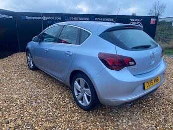 Used Vauxhall Astra 2015 for sale - 76645831: Photo
