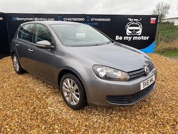 Used Volkswagen Golf 2011 for sale - 76398368: Photo