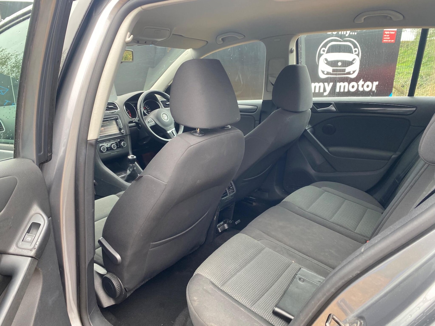 Used Volkswagen Golf 2011 for sale - 76398368: Photo 20