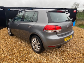 Used Volkswagen Golf 2011 for sale - 76398368: Photo