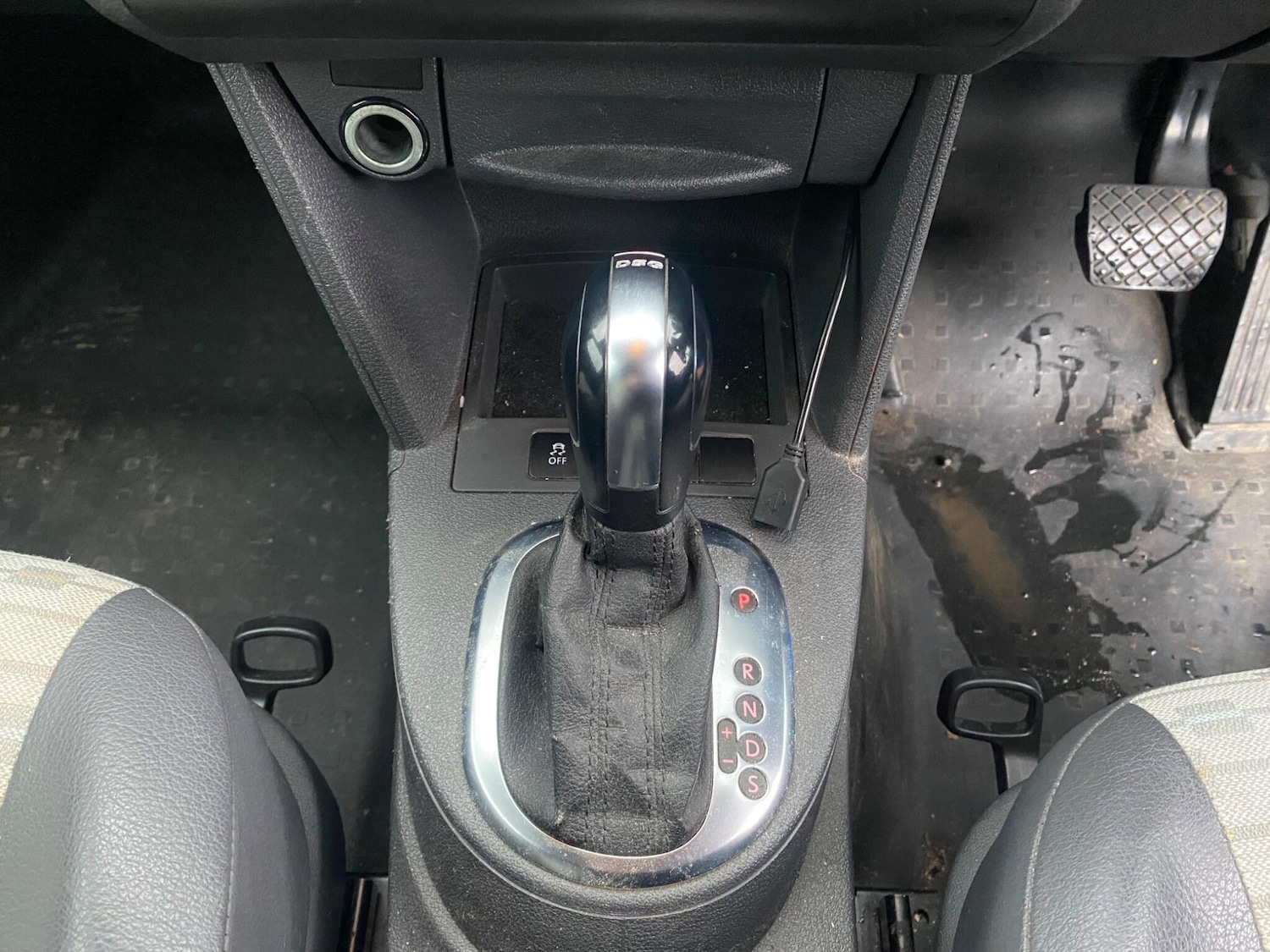 Used Volkswagen Caddy Maxi 2013 for sale - 76714322: Photo 22