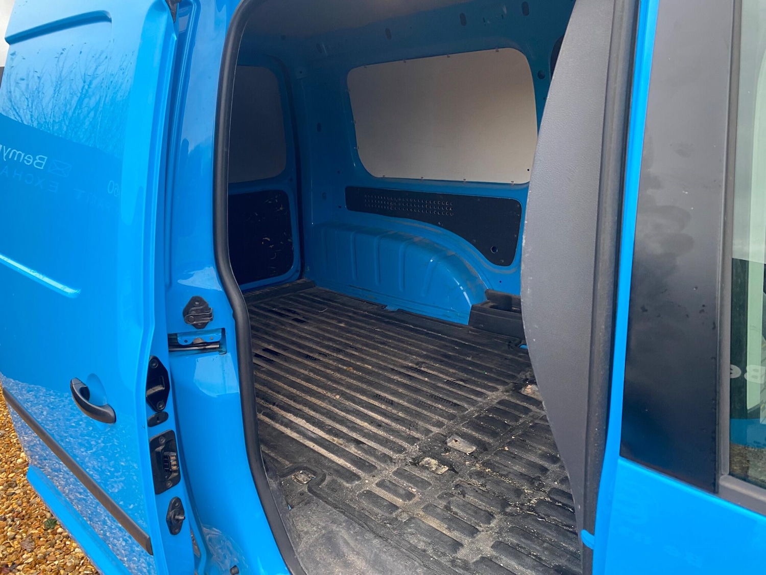 Used Volkswagen Caddy Maxi 2013 for sale - 76714322: Photo 28