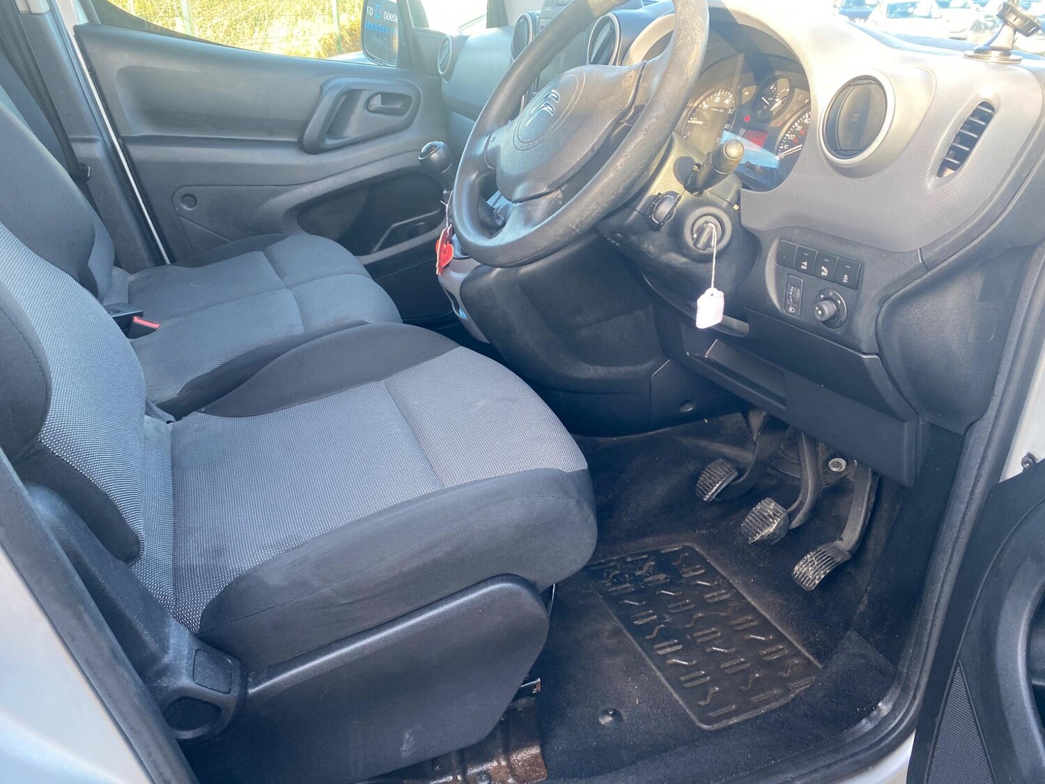 Used Citroen Berlingo for sale - 77784432: Photo 28