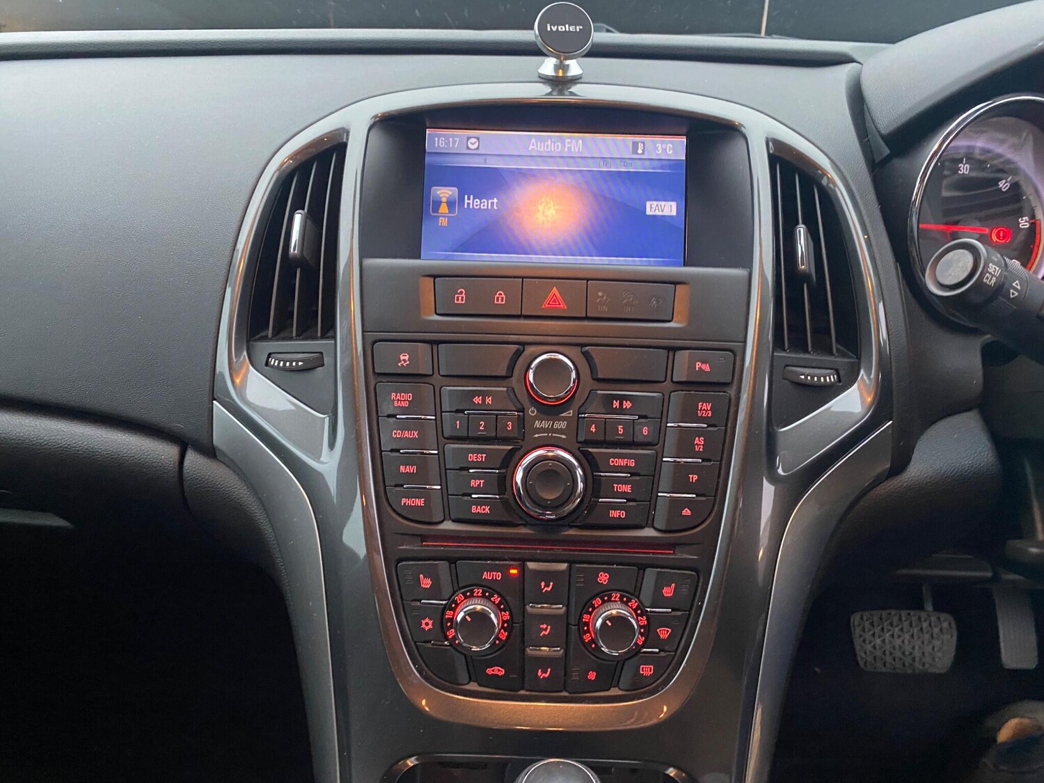 Used Vauxhall Astra 2013 for sale - 77469078: Photo 28