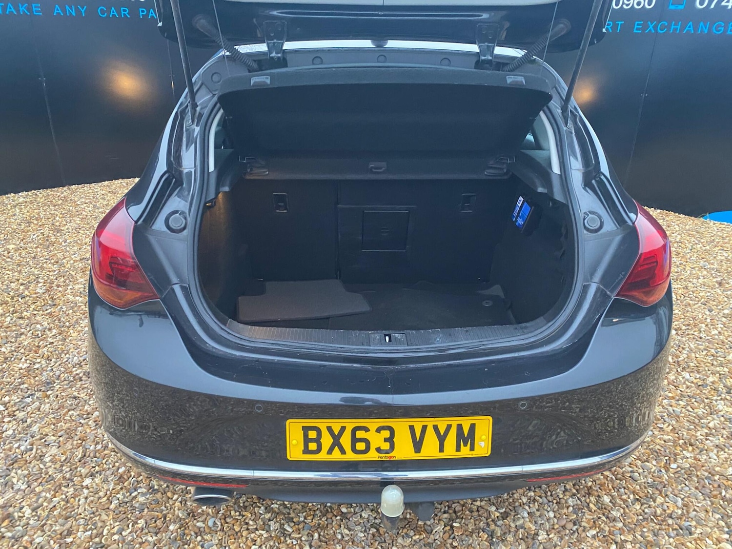 Used Vauxhall Astra 2013 for sale - 77469078: Photo 34