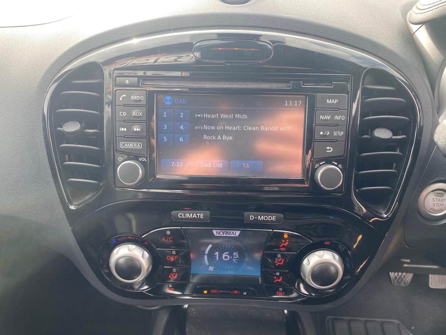 Used Nissan Juke 2016 for sale - 76214325: Photo 32