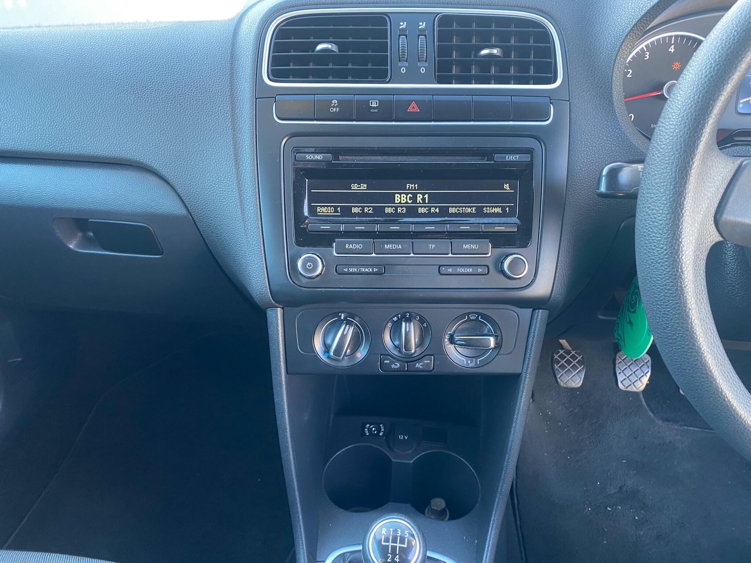 Used Volkswagen Polo 2012 for sale - 76659277: Photo 38