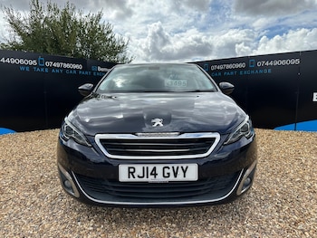 Used Peugeot 308 2014 for sale - 79465208: Photo