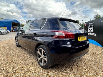 Used Peugeot 308 2014 for sale - 79465208: Photo