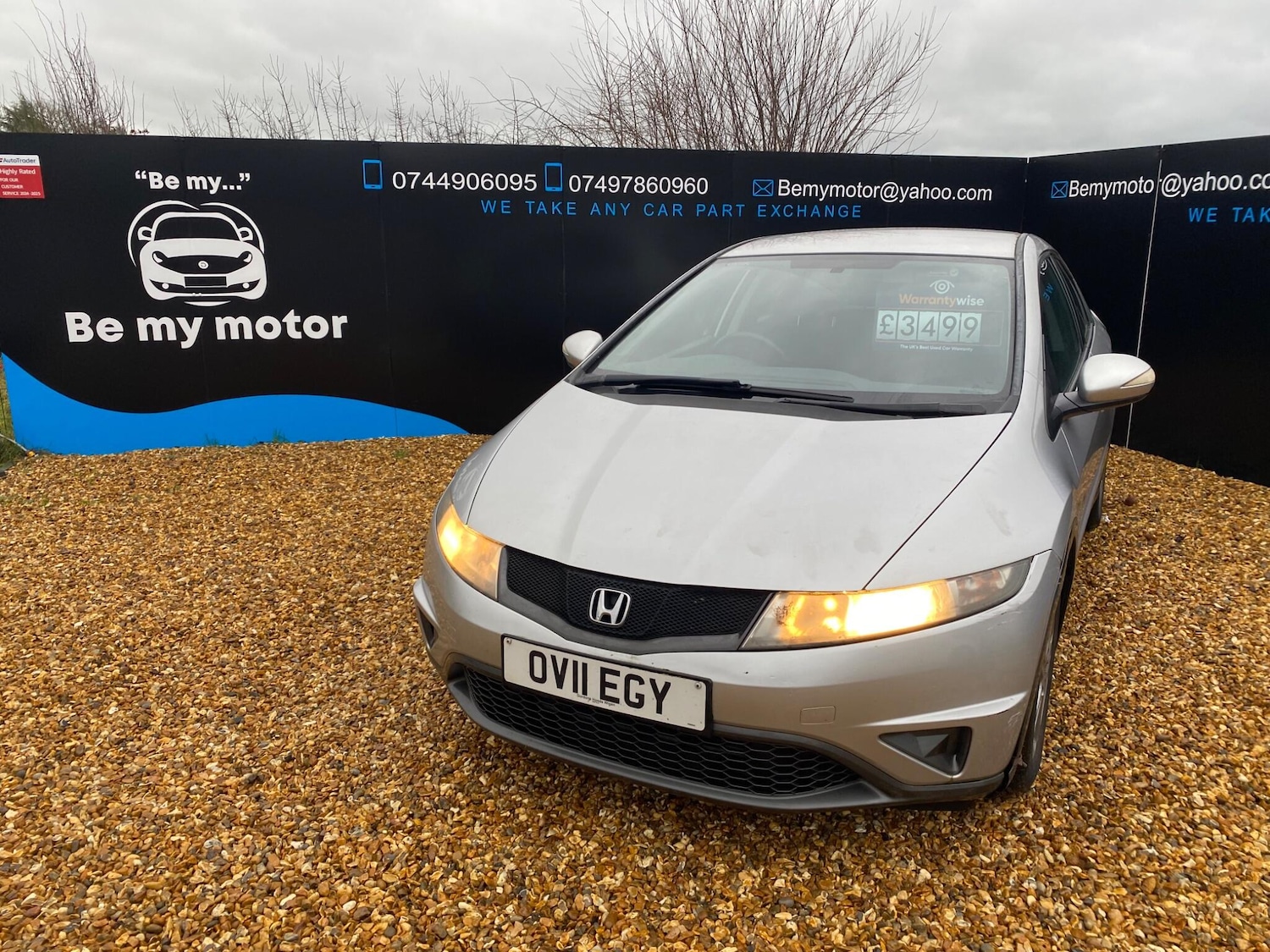 Used Honda Civic 2011 for sale - 77190660: Photo 2