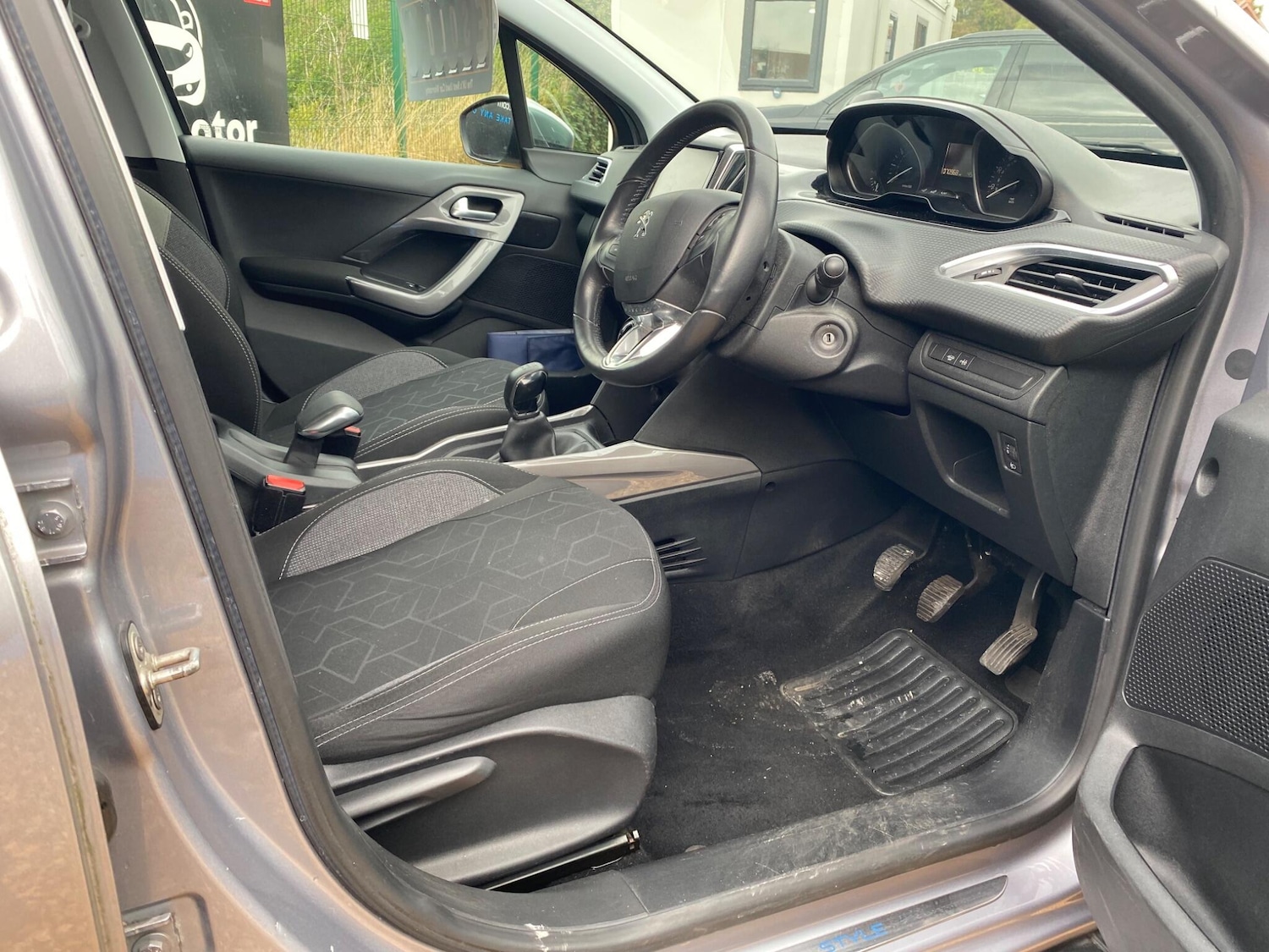 Used Peugeot 2008 2018 for sale - 77114158: Photo 20