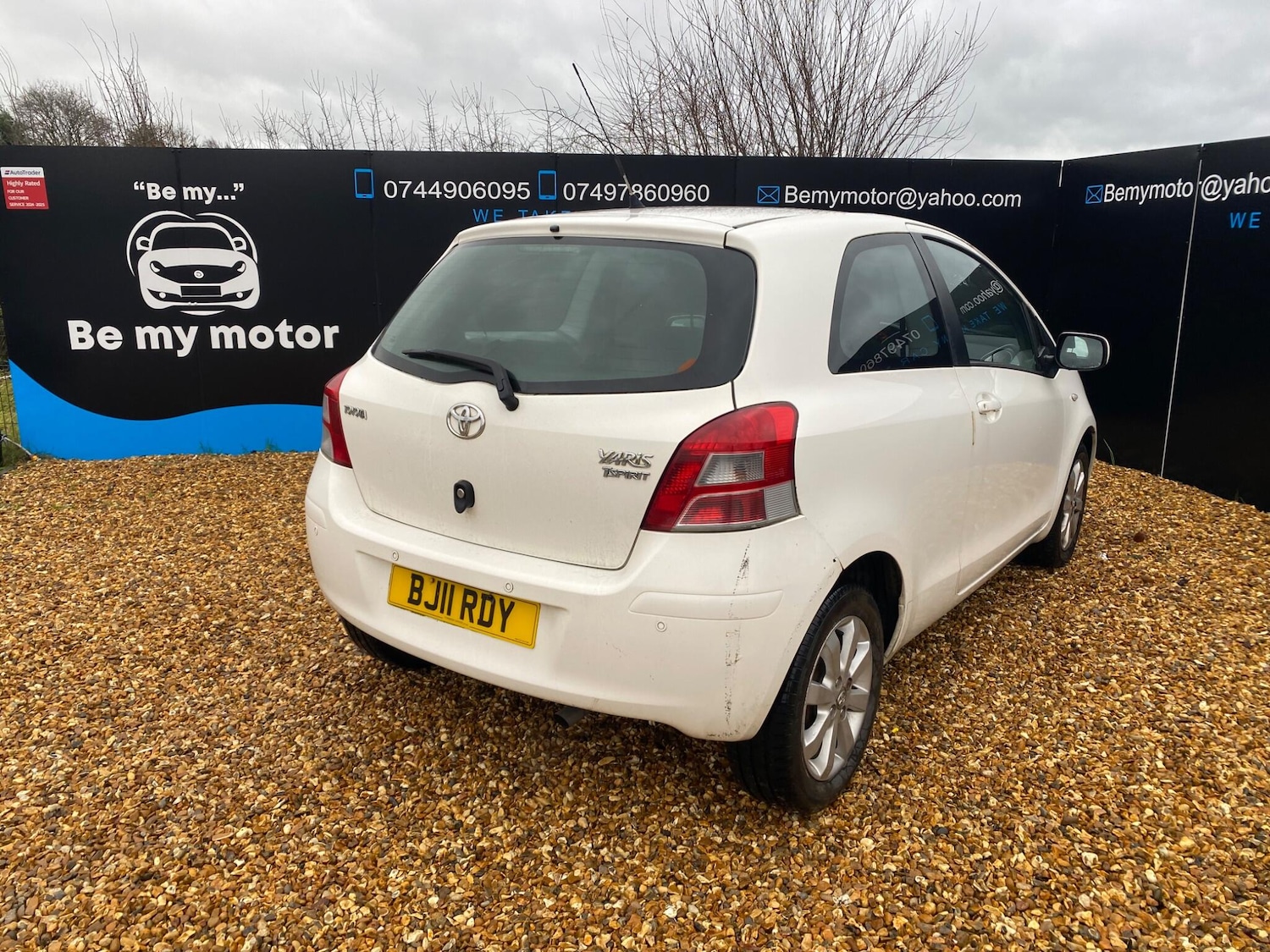 Used Toyota Yaris 2011 for sale - 77202856: Photo 19