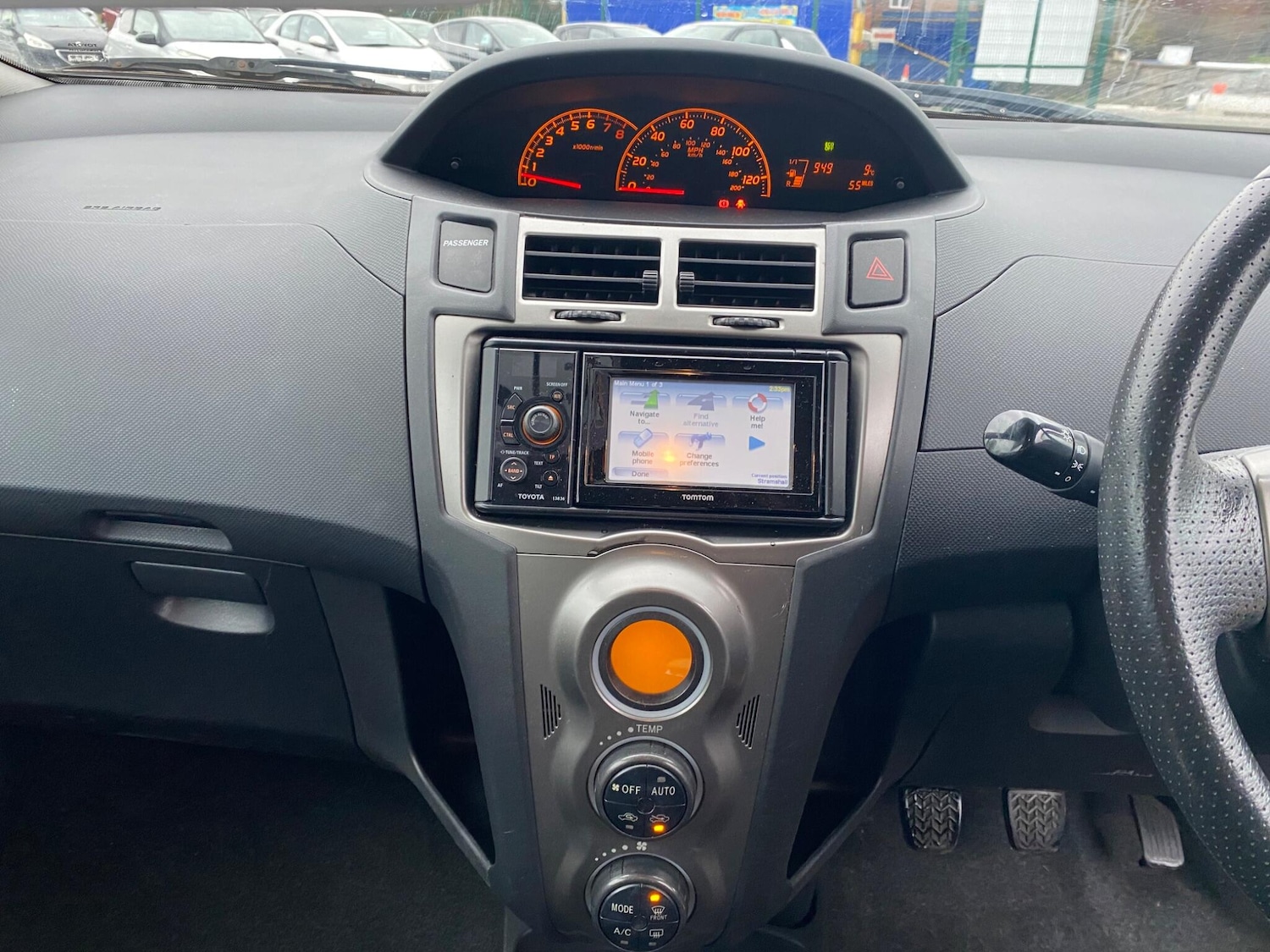 Used Toyota Yaris 2011 for sale - 77202856: Photo 20