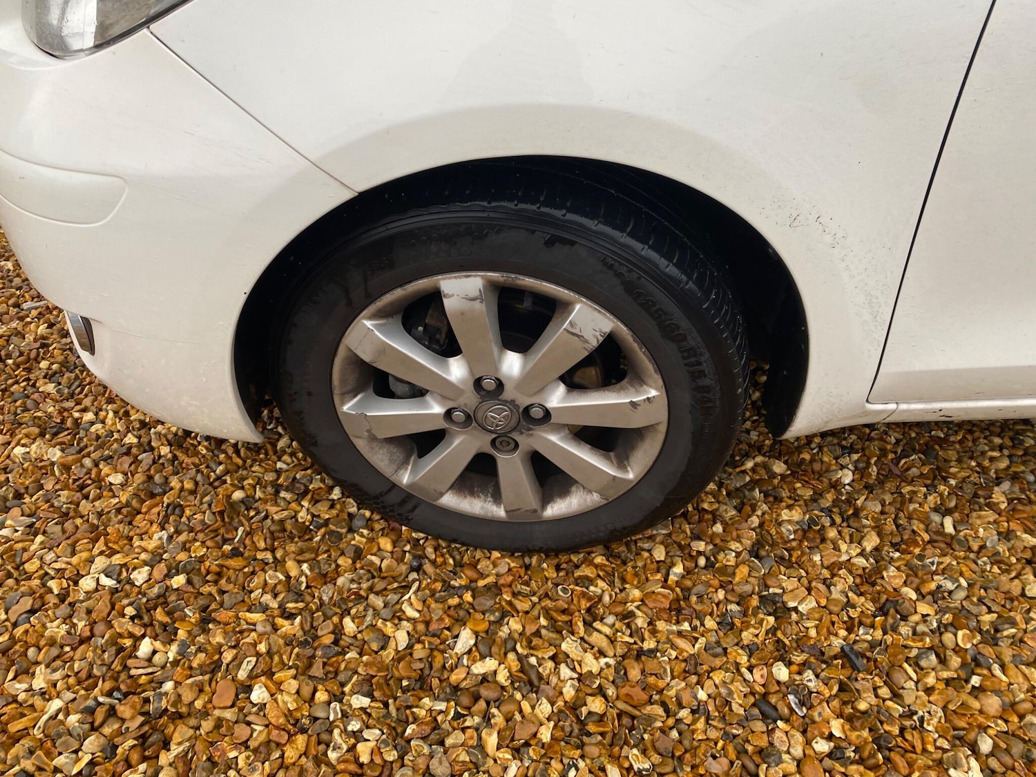 Used Toyota Yaris 2011 for sale - 77202856: Photo 25