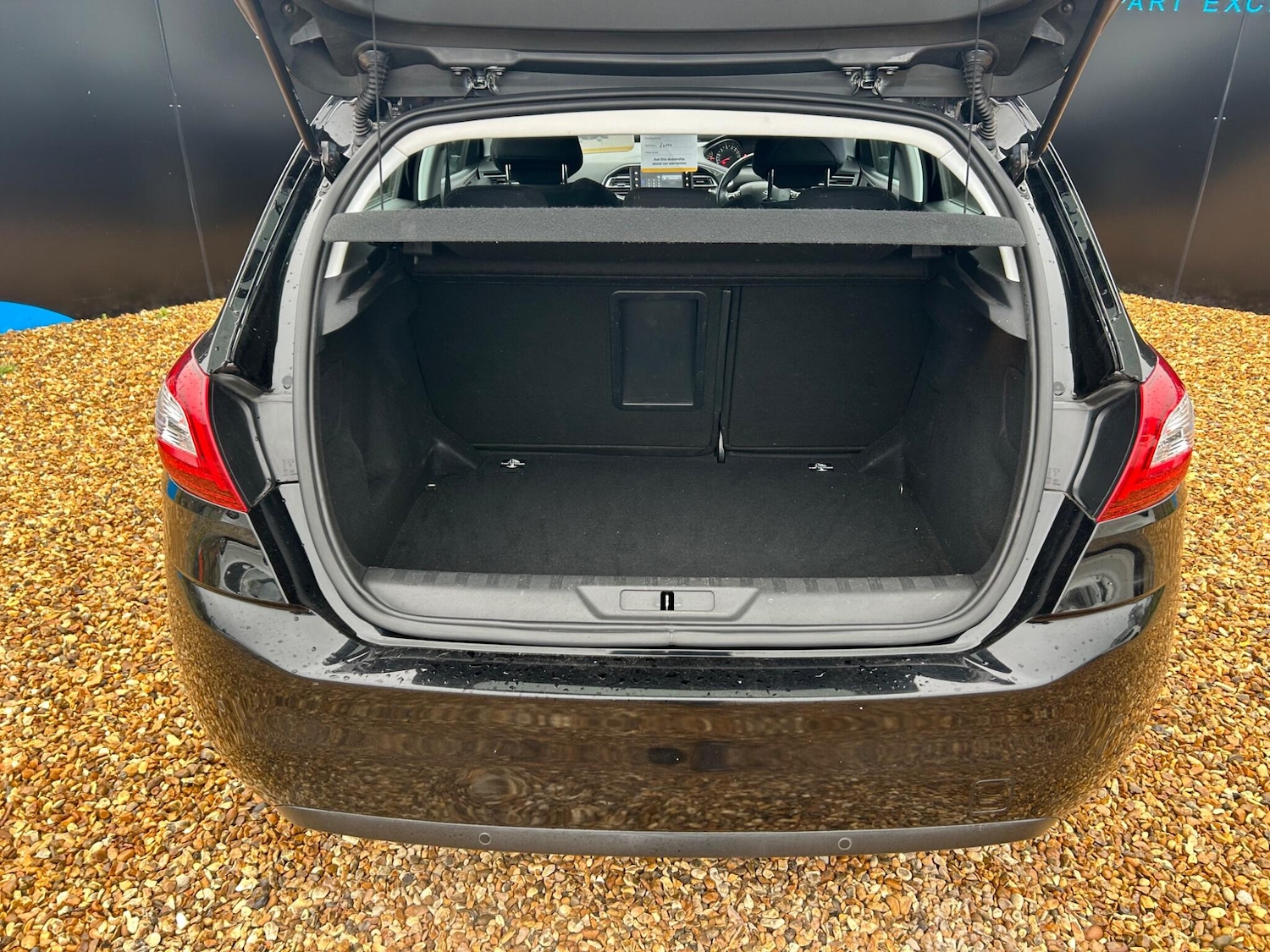 Used Peugeot 308 2015 for sale - 78058739: Photo 37