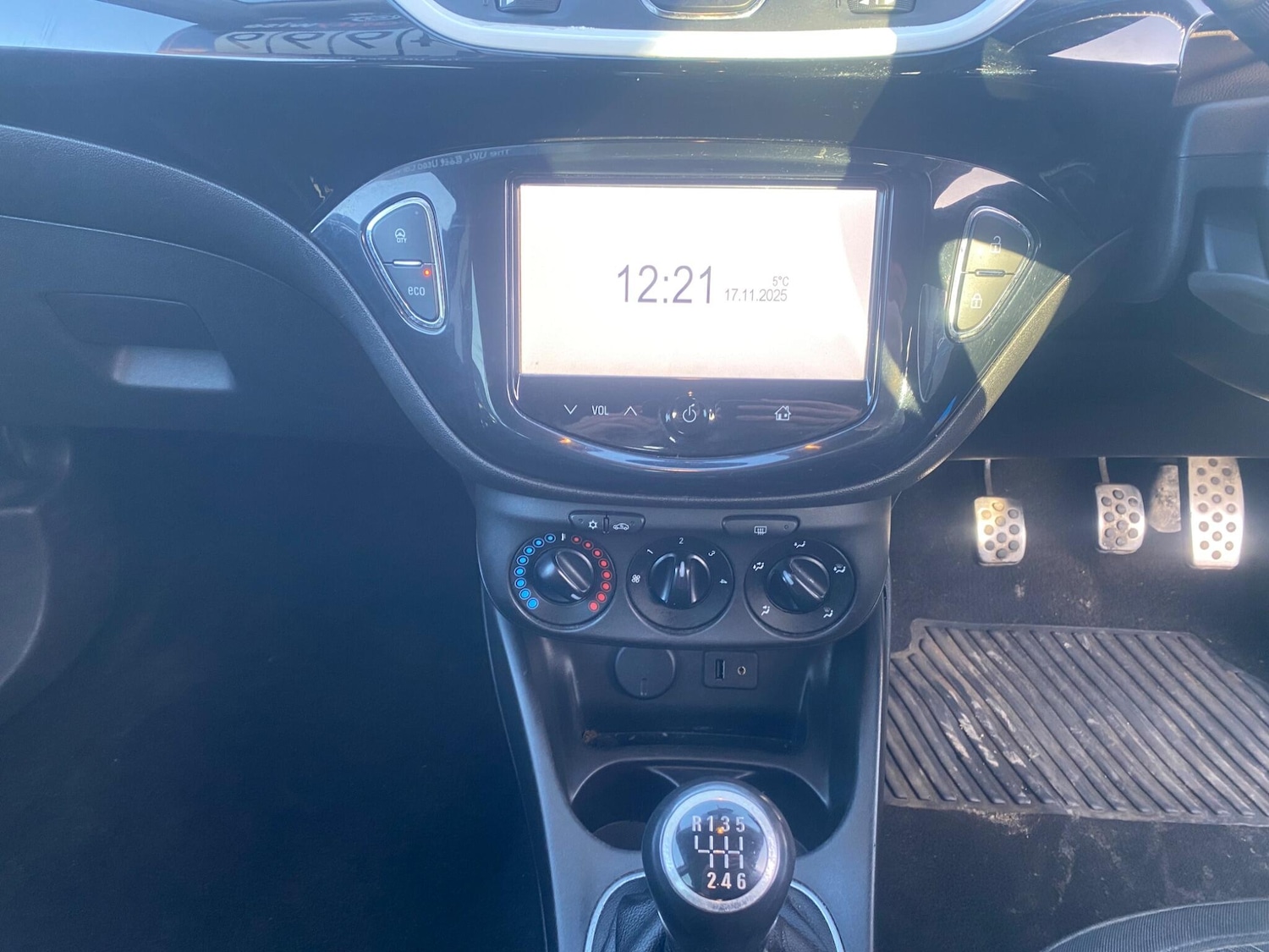 Used Vauxhall Corsa 2015 for sale - 77114152: Photo 14