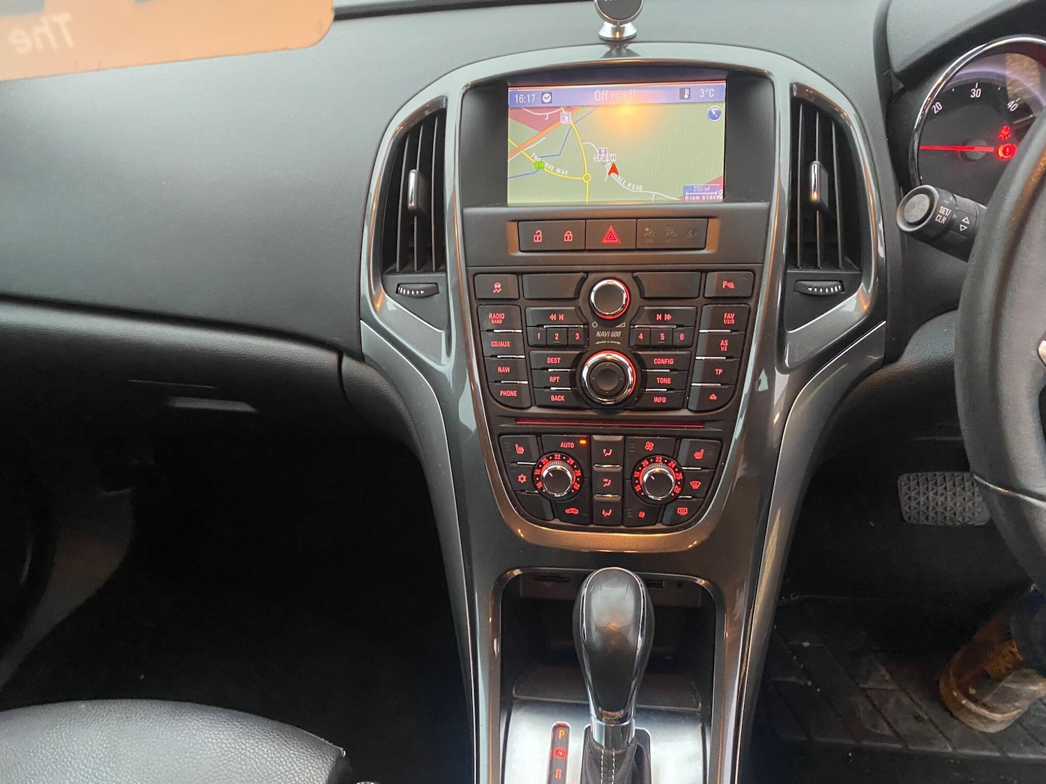 Used Vauxhall Astra for sale - 77784519: Photo 26