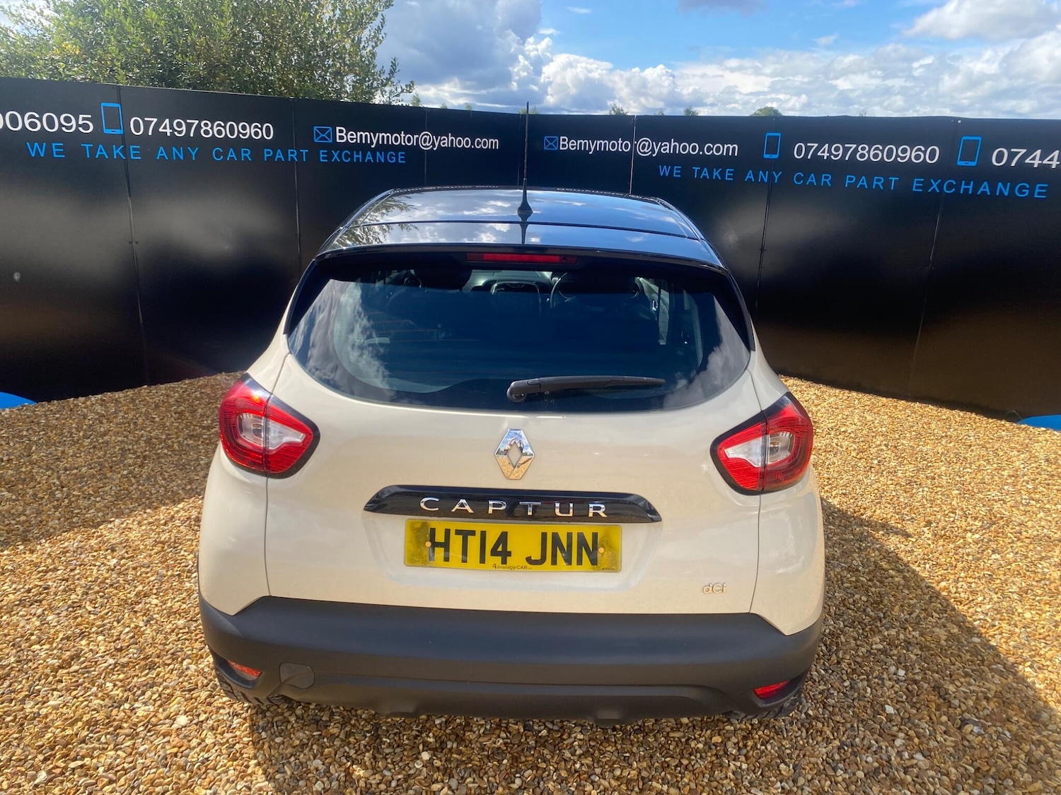 Used Renault Captur 2014 for sale - 77114154: Photo 10