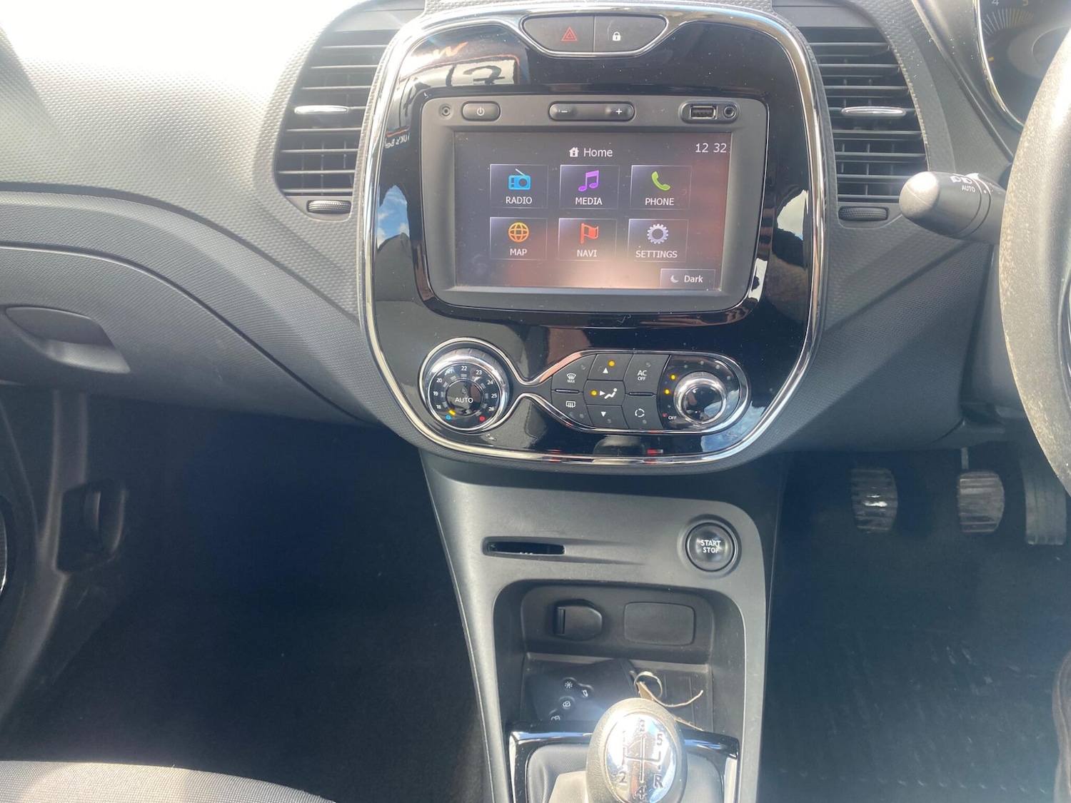 Used Renault Captur 2014 for sale - 77114154: Photo 25