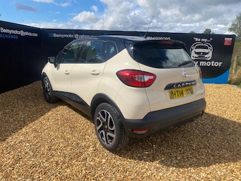 Used Renault Captur 2014 for sale - 77114154: Photo