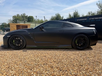 Used Nissan GT-R 2009 for sale - 79412296: Photo