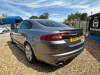Used Jaguar XF 2010 for sale - 79471465: Photo